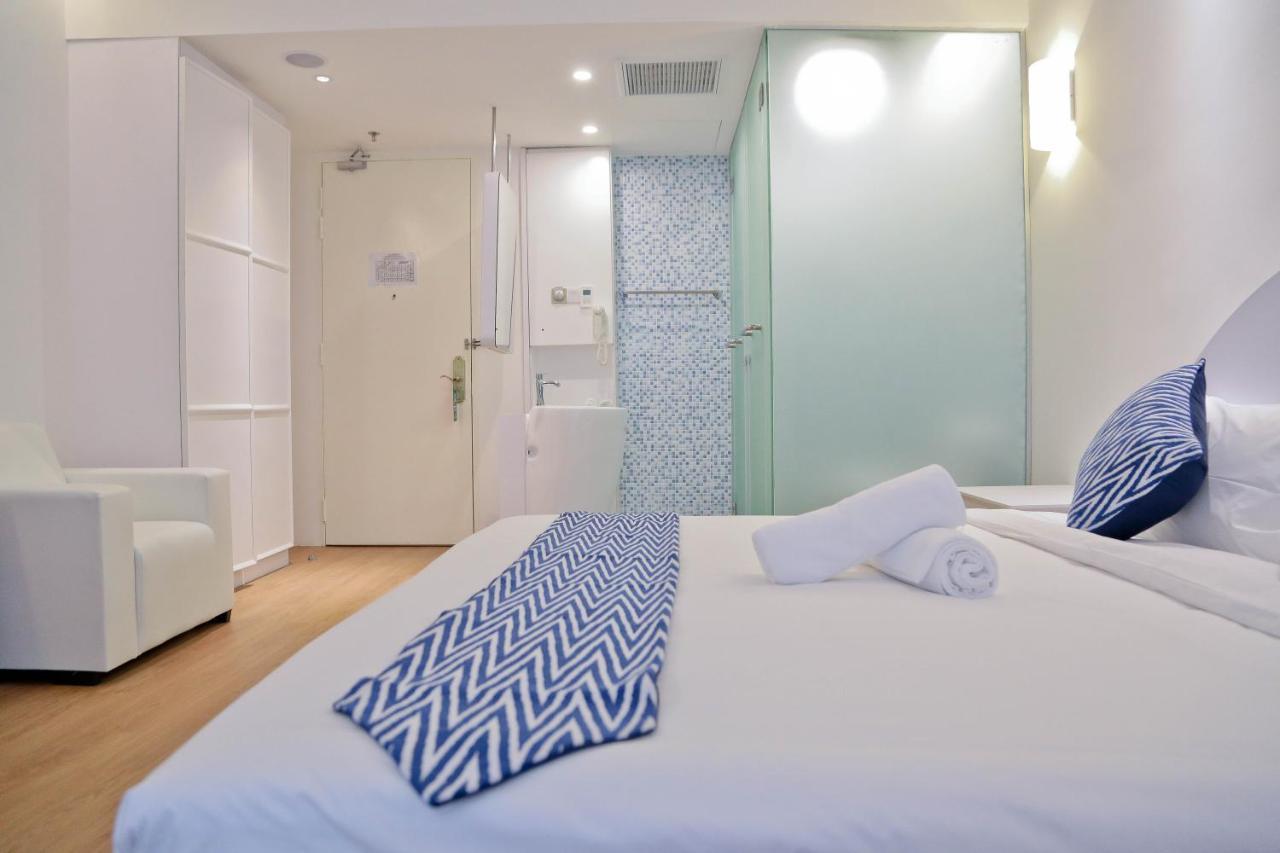 Top Holiday Hotel Seri Kembangan Exterior photo